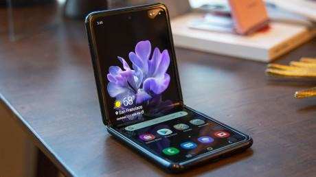 गैलेक्सी Z फ्लिप 3 स्मार्टफोन की जानकारी हुई लीक, जानें कीमत और फीचर्स
