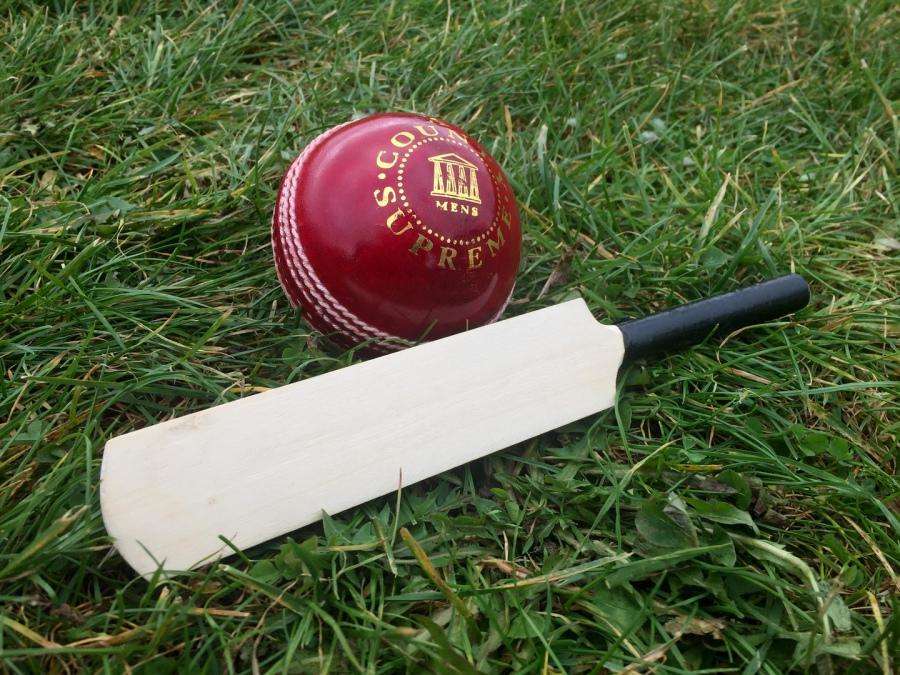 1 ओवर में छह चौके जड़ने वाले टॉप-5 खिलाड़ी, लिस्ट में भारतीय खिलाड़ी भी शामिल