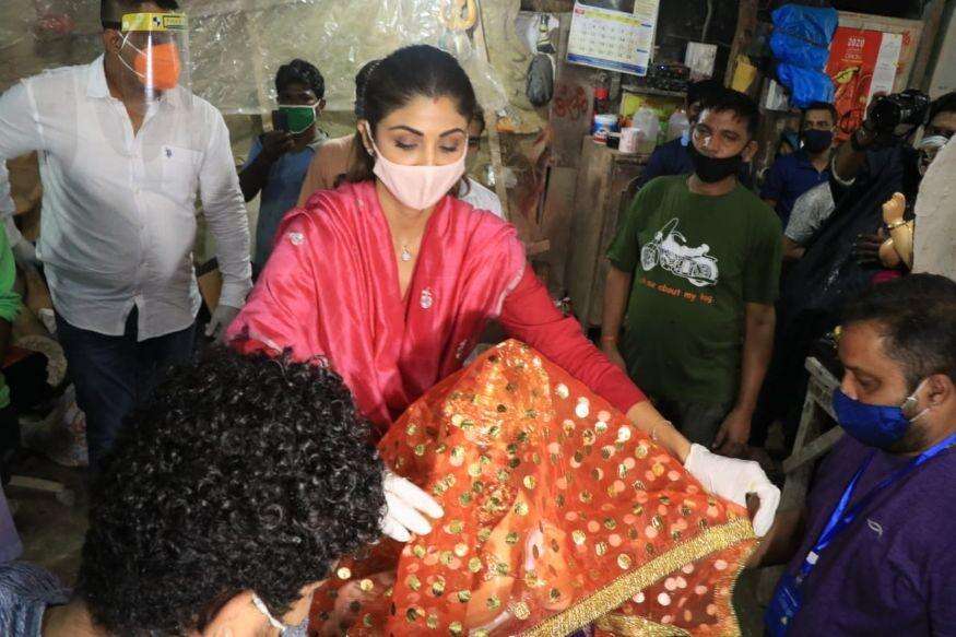 Ganesh Chturthi 2020: टीवी और बॉलीवुड के इन सेलेब्स ने कोरोना काल के बीच किया बप्पा का स्वागत