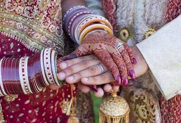 Covid 19 in Noida: नोएडा में भी शादी समारोह पर पाबंदी, अब 100 मेहमान शामिल हो सकेंगे….