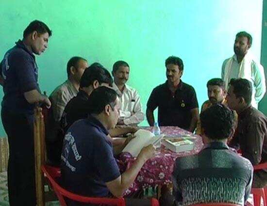 वृद्धाश्रम, महिला आश्रम नहीं ये है पत्नी पीड़ित पतियों का आश्रम, जाने इसके बारे में