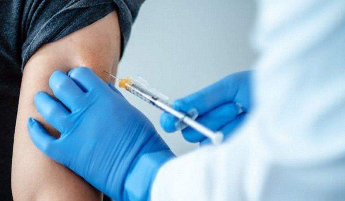 Jharkhand में महज 56 फीसदी स्वास्थ्यकर्मियों ने लगवाई वैक्सीन