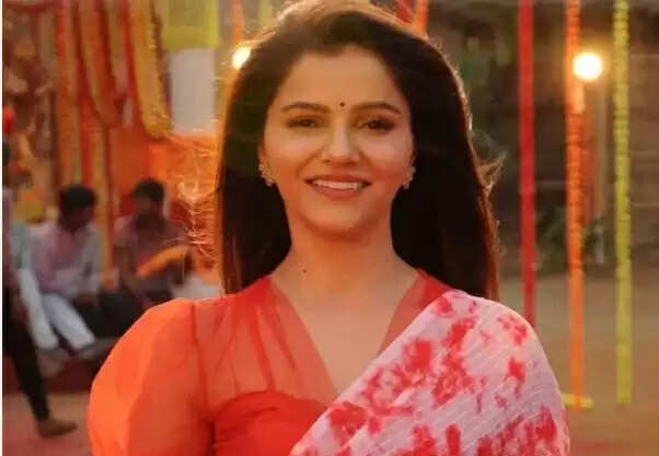 Rubina Dilaik: कोरोना की चपेट में आई रुबीना दिलाइक, कहा अब प्लाजमा डोनेट कर सकूंगी
