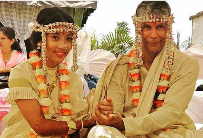 दुबारा मिलिंद सोमन ने गर्लफ्रेंड संग शादी की, जानिये पूरी खबर