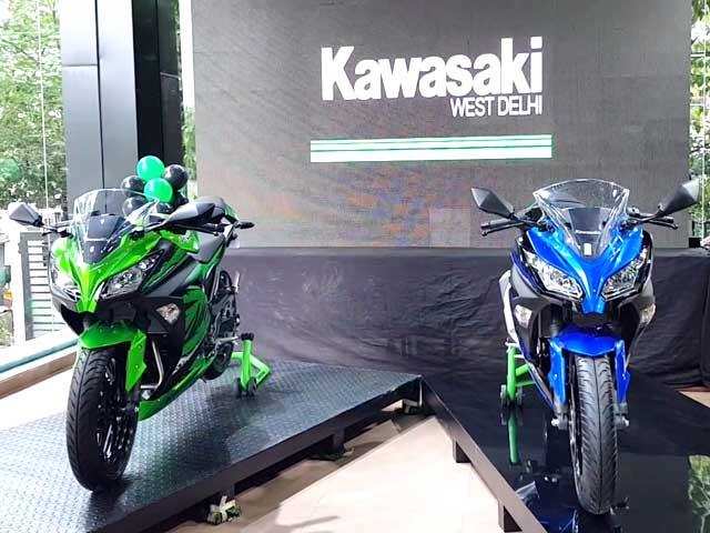 Kawasaki Ninja 300 नए BS6 बिलकुल नए अवतार में हुई लॉन्च, जाने क्या है फीचर और कीमत