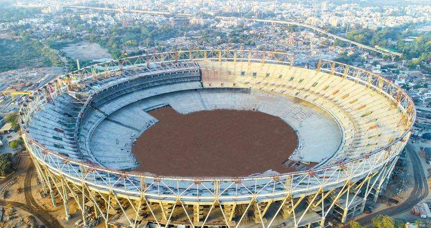 दुनिया के सबसे बड़ा स्टेडियम में खेला जाएगा आईपीएल 2020 का फाइनल