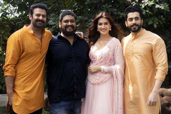 Adipurush Kriti Sanon और सनी सिंह ने ज्वाइन की Prabhas की फिल्म आदिपुरूष, सीता के रोल में होंगे अभिनेत्री