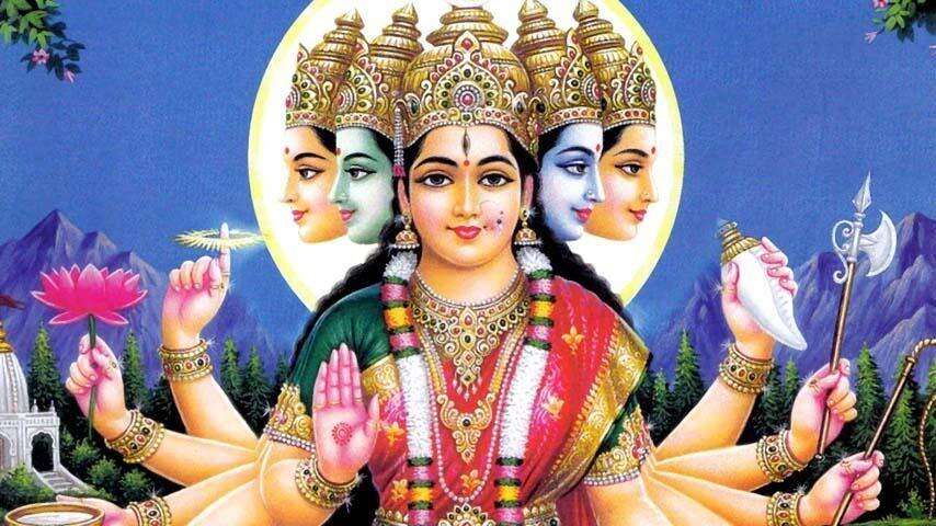 Gayatri Mantra: रोजाना गायत्री मंत्र का जाप करने से मिलेंगे कई फायदें