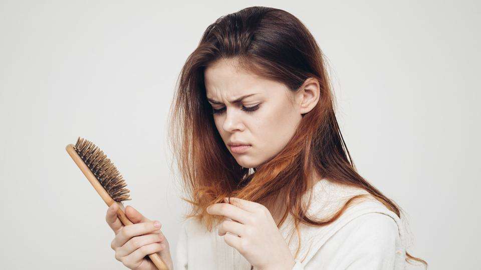 Hair care tips:बालों को हेयर फॉल की समस्या से बचाने के लिए, इन बातों का रखें ध्यान