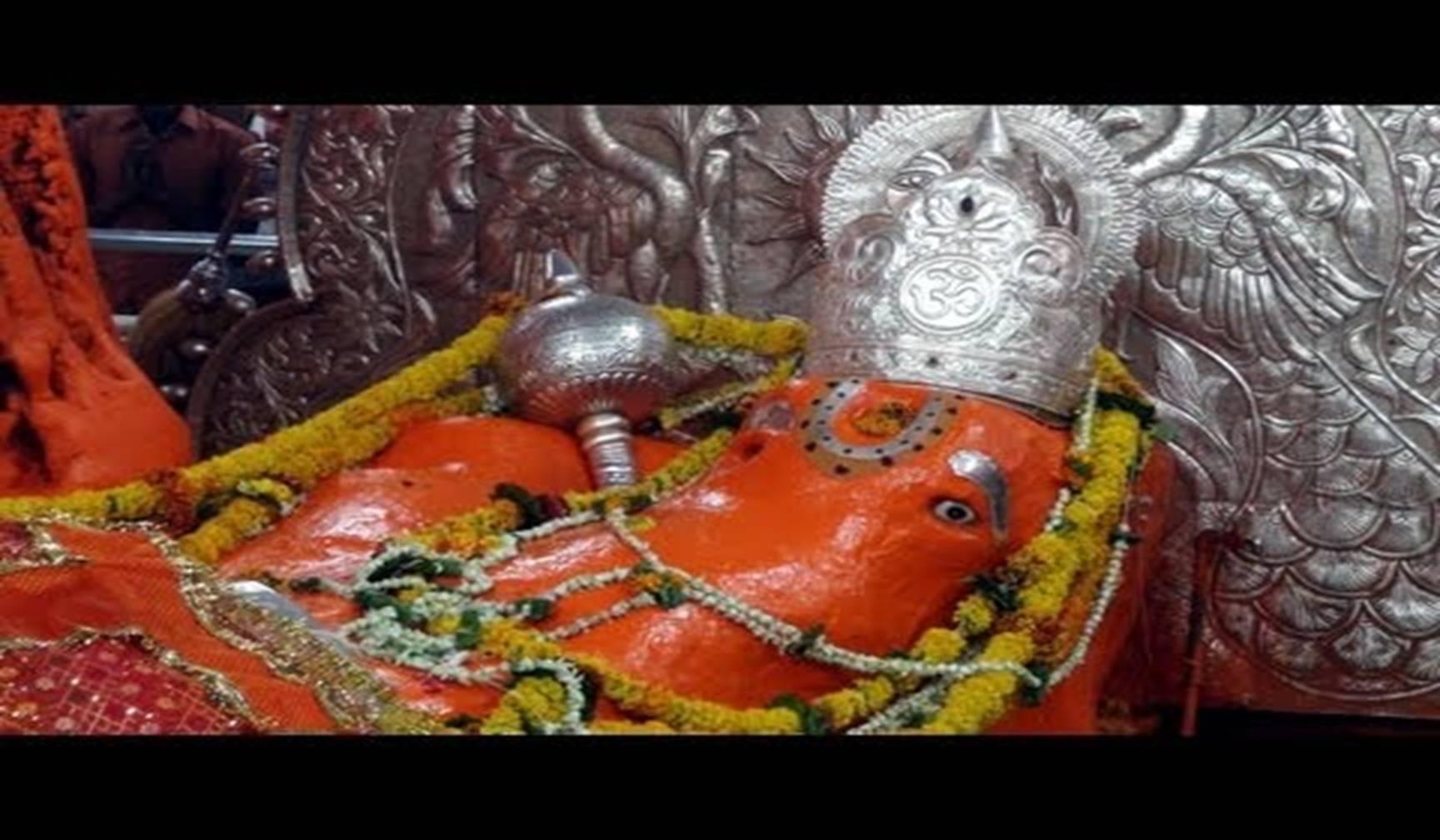 यहां पर होती है लेटे हुए हनुमान जी की पूजा