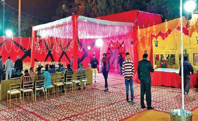 Covid 19 in Noida: नोएडा में भी शादी समारोह पर पाबंदी, अब 100 मेहमान शामिल हो सकेंगे….