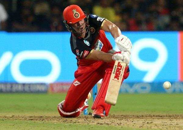 IPL 2021: मुंबई इंडियंस के खिलाफ AB de Villiers ने बल्ले से मचाया कोहराम, बना दिया अद्भुत रिकॉर्ड