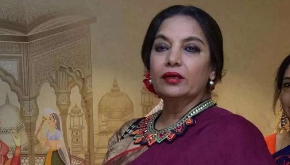 अभिनेत्री शबाना आजमी ने मोदी का बायोपिक बनाने वालों की निंदा की