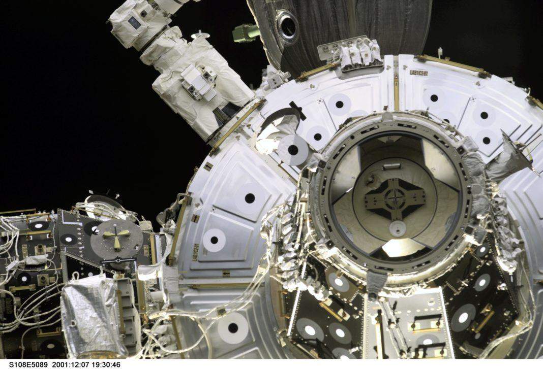 तो NASA के अंतरिक्षयात्रियों ने इस तरह से खो दिया स्पेस स्टेशन का अहम हिस्सा