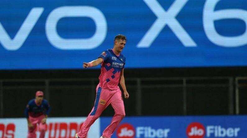 IPL 2021 में ये तीन भारतीय गेंदबाज बरपा रहे हैं कहर, Purple Cap की रेस में हैं सबसे आगे