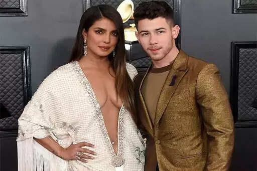 Priyanka Chopra Jonas ने बताई सुंदरता की परिभाषा
