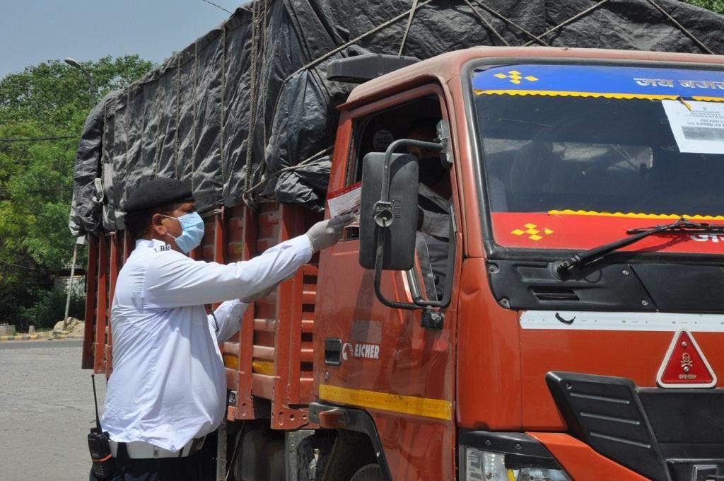 Maharashtra में Commercial Vehicles को करों में मिलेगी 50 प्रतिशत की छुट