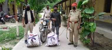 मधुबनी : 250 बोतल नेपाली शराब के साथ धंधेबाज गिरफ्तार