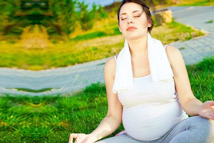 गर्भावस्था के दौरान करें ये बेहद सरल व्यायाम 