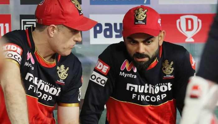 IPL 2021 के सभी 8 टीमों के कोच  और  क्‍या है उनकी  सैलरी , जानिए यहां