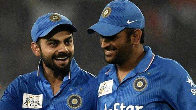 भारत के मशहूर महेंद्र सिंह धोनी के जन्मदिन पर भारत की क्रिकेट टीम ने बधाई दी