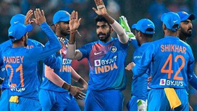 टी 20 क्रिकेट में इन टीमों ने बनाए हैं पहाड़ से स्कोर