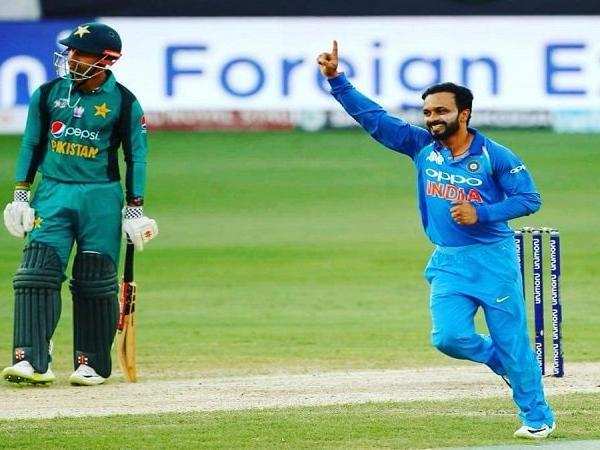 भारत से दो मैच हारने के बाद भी खुश है पाकिस्तान का मीडिया, वजह हैरान करने वाली है