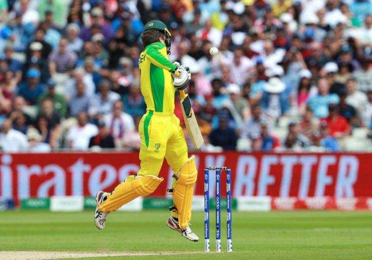 VIDEO: जोफ्रा आर्चर की घातक गेंद से लहूलुहान हुआ यह कंगारू बल्लेबाज़