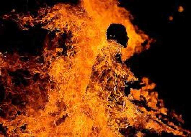 uttar pradesh के बांदा में आग लगने से चार लोगों की मौत