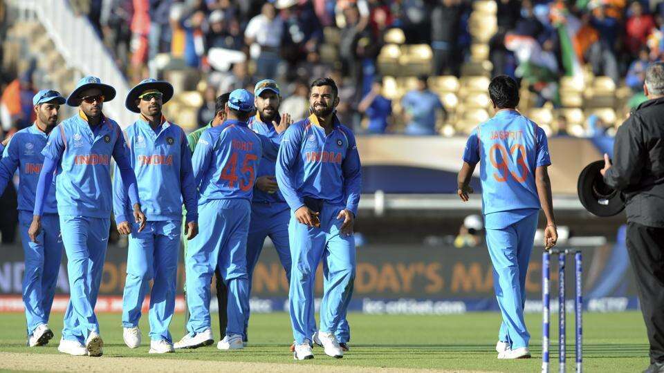 IND vs SA: दक्षिण अफ्रीका 50 ओवर से पहले ही ऑलआउट ,  जीत के लिए भारत को बनाने होंगे 192 रन