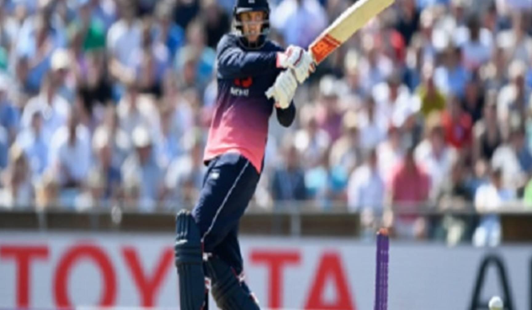 Video: इस शानदार पल की वजह से चैंपियंस ट्रॉफी का पहला ही मैच सदा के लिए यादगार बन गया