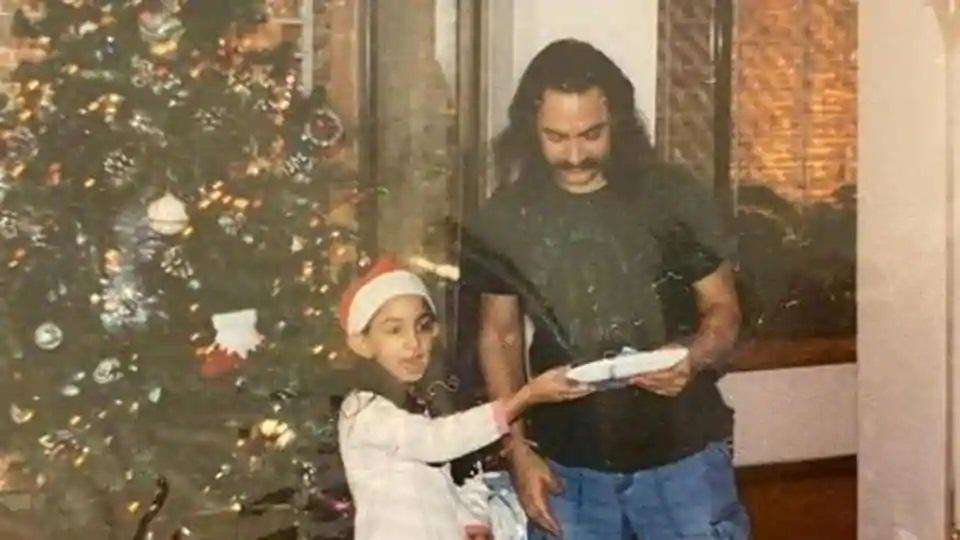 वायरल हो रही आमिर खान की उनकी बेटी के साथ ये पुरानी तस्वीर