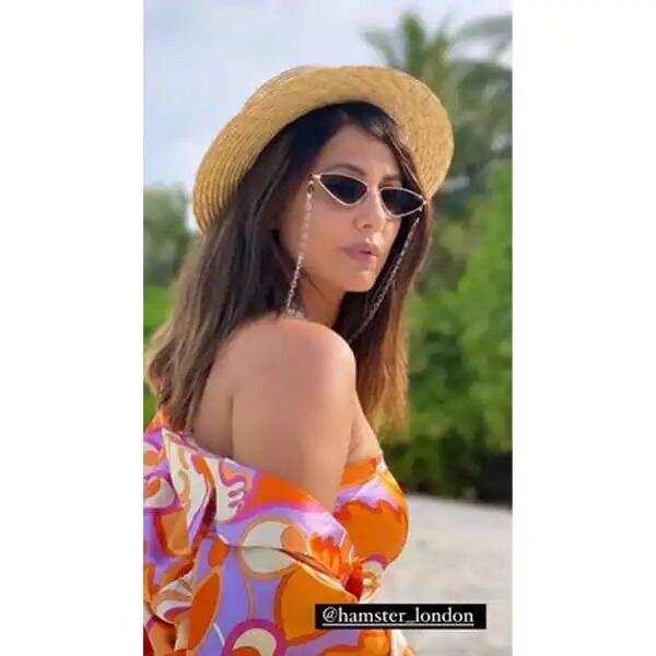 Hina Khan: मालदीव में वेकेशन मना रहीं हिना खान, सामने आई तस्वीरें