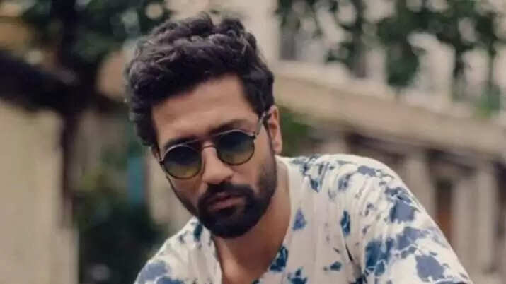 Vicky Kaushal has denied the rumours of stepping out of his house during the ongoing lockdown