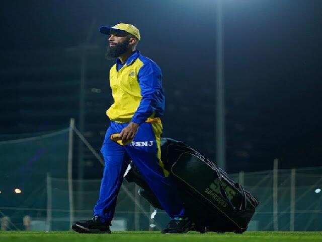 IPL 2021:मोईन अली ने बताया कारण, क्यों MS Dhoni की कप्तानी  में खेलना चाहते हैं