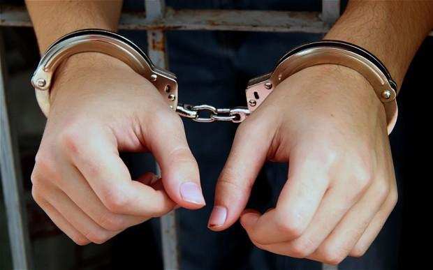 सोपोर में अवैध कटाई के आरोप में 3 दुकानदार गिरफ्तार