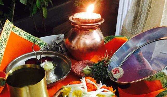 Karwa chauth puja samagri: जानिए करवाचौथ पूजा के लिए आवश्यक सामग्री