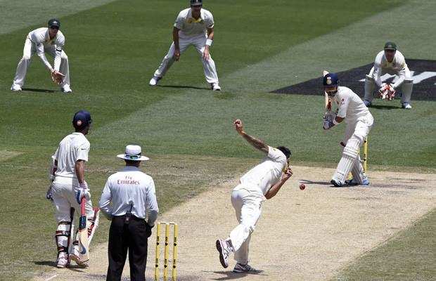 INDvAUS: मिचेल जॉनसन ने उड़ाया टीम इंडिया के कप्तान विराट कोहली का मजाक, पढ़िए पूरी खबर