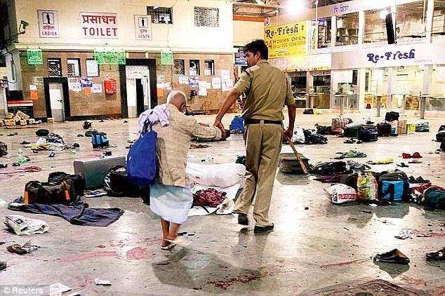 Mumbai Terror Attack: मुंबई आतंकी हमले के 12 साल पूरे, जब गोलियों से दहल उठी मायानगरी तो…