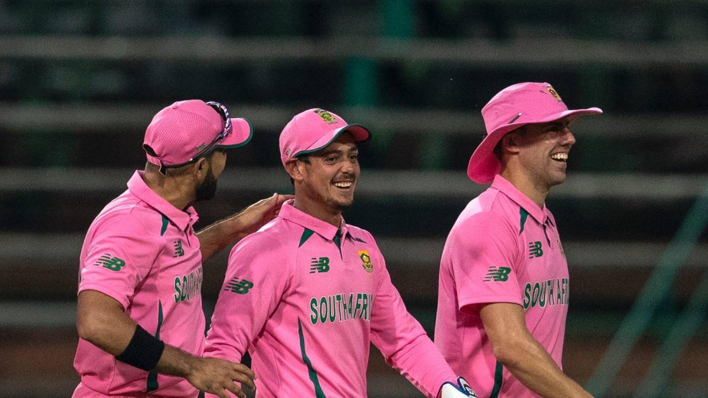 SA vs PAK:क्विंटन डी कॉक ने  Fakhar Zaman को धोखे  से किया Run Out ,  छिड़ा विवाद, देखें VIDEO