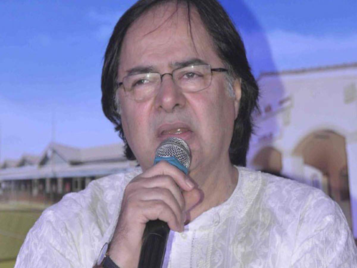   इस स्टार ने करी वकालत ,बनना  चाहता था क्रिकेटर ,और बन गया एक्टर 