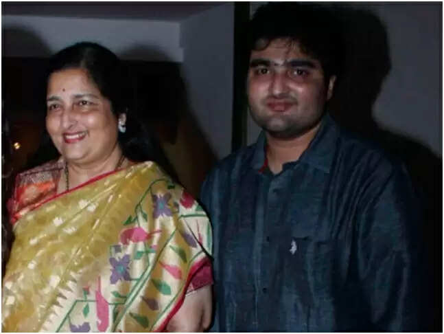 anuradha paudwal