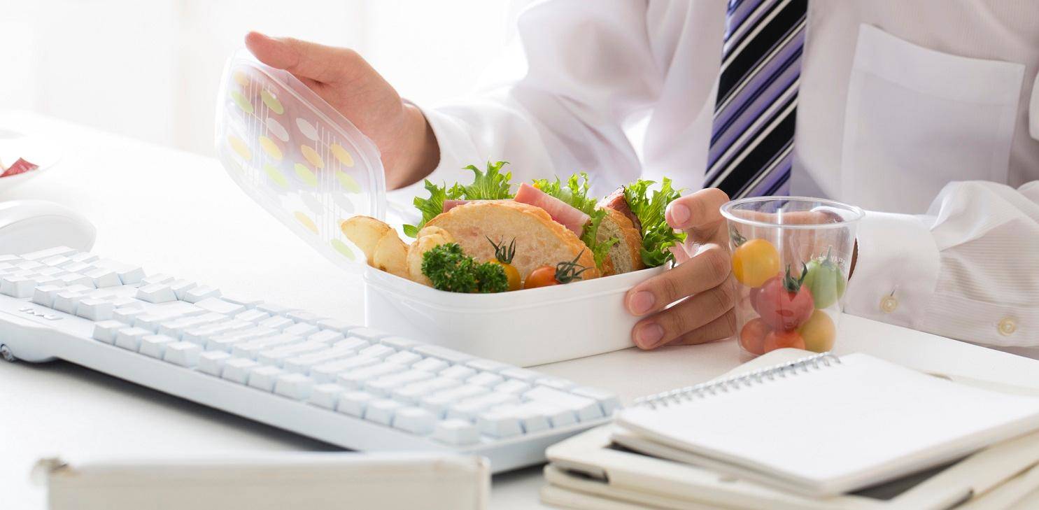 Health: भूख को संतुष्ट करने के लिए कार्यालय में क्या खाएं? पता करें