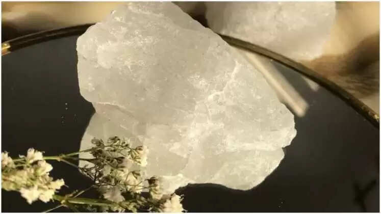 vastu tips for fitkari to get money and success do these alum remedies&nbsp;