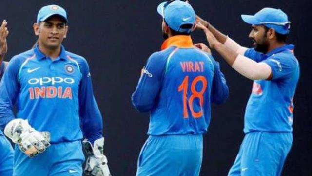 IND vs AUS: क्रिकेट फैंस के लिए बुरी खबर, टी20 का बादशाह सीरीज के बाहर