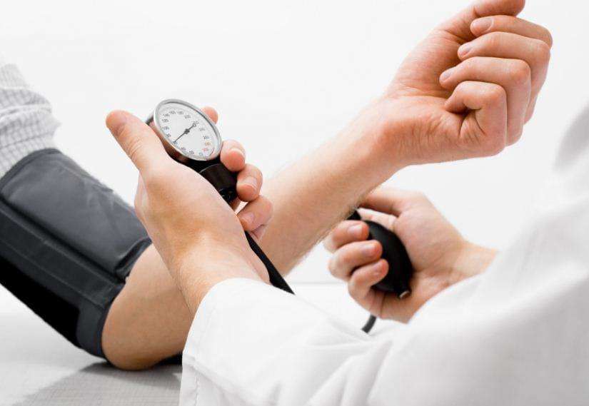 Health: उच्च रक्तचाप से परेशान? आइए जानते हैं घरेलू उपचार