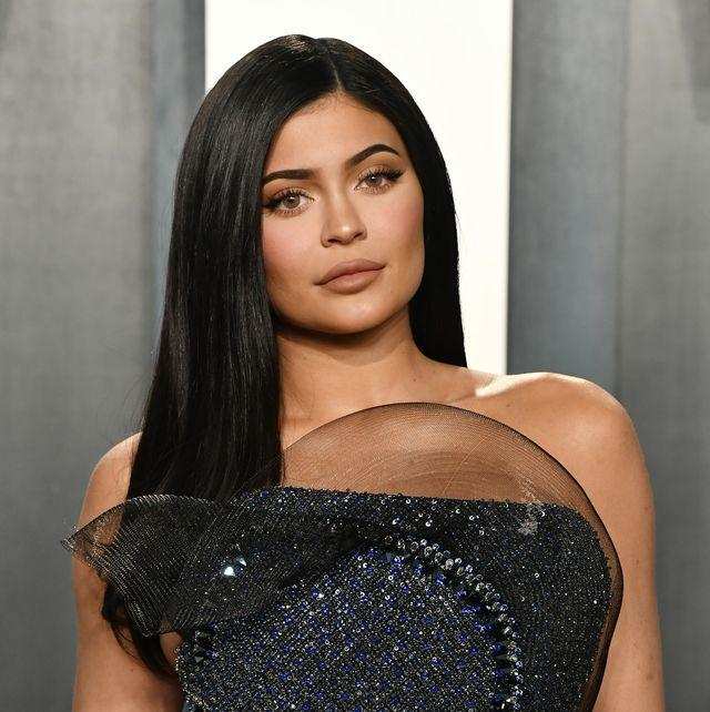 Kylie Jenner ने दिखाए अपने असली बाल