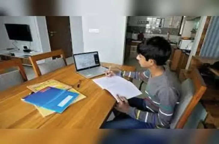 Gopalganj News: सीबीएसई छात्रों को मिलेगी डुप्लीकेट मार्क्सशीट कार्यालयों का चक्कर लगाने से मिलेगा छुटकारा