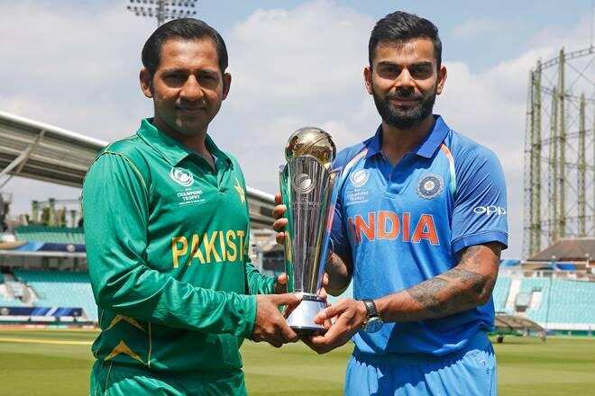 IND vs PAK Final: पाकिस्तान ने जीत के लिए भारत को दिया 339 रन का टारगेट