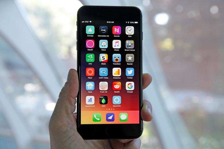 , iPhone 12 सीरीज़ नेवी ब्लू फिनिश में कलर में होगी  लॉन्च